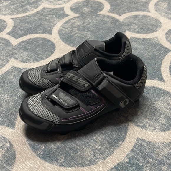 Pearl Izumi womens cycling shoes - Picture 2 of 7